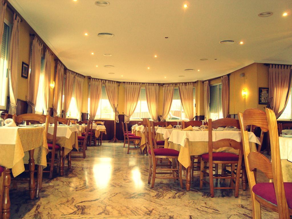 Hotel Maria Posadas Bagian luar foto